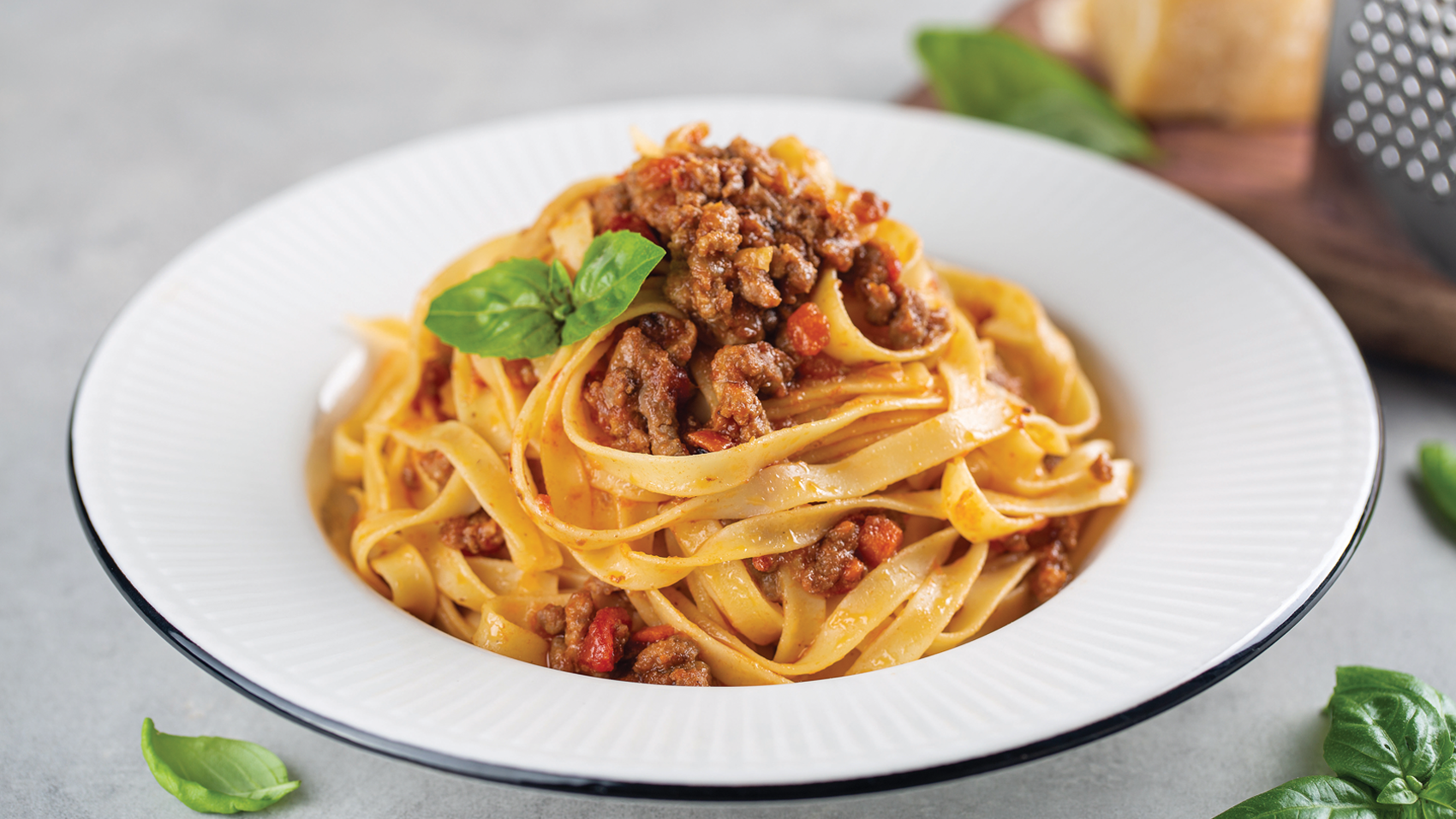 Plant-Based Minced Meat With Bean Paste With Noodles